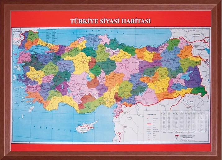 TÜRKİYE SİYASİ HARİTA AHŞAP ÇERÇEVE